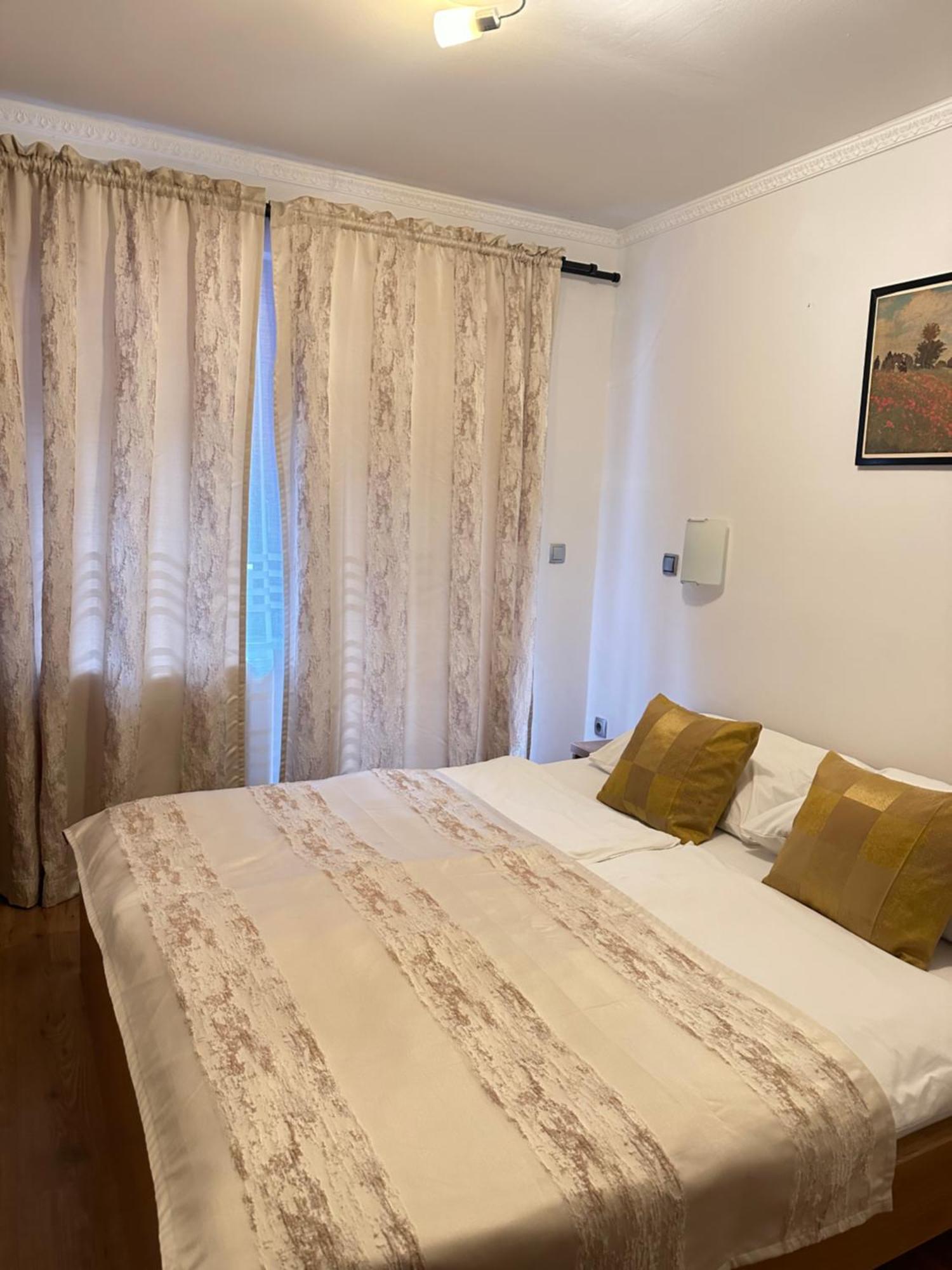 Motel Stovrela Цазин Экстерьер фото